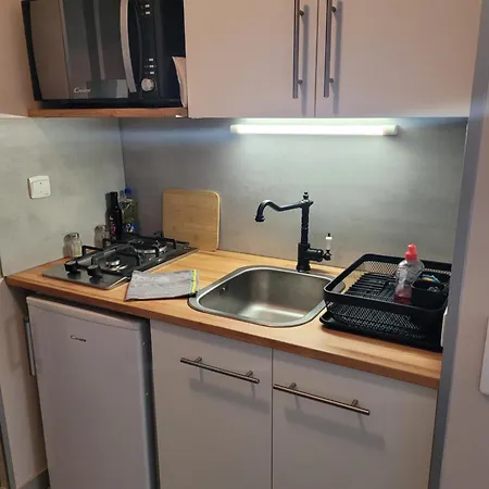 Apartment Independant Ty-oustal *