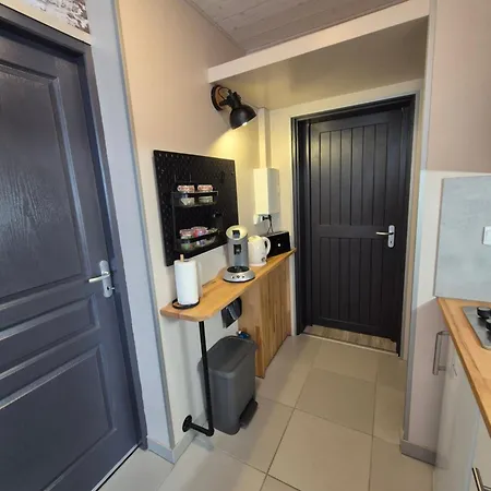 Apartment Independant Ty-oustal