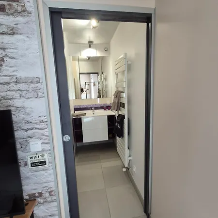 Independant Ty-oustal * Millau